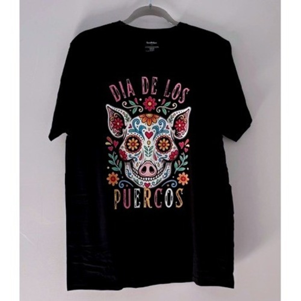 Wild Harmony Dia De Los Puercos Sugar Skull Pig Graphic Tee Black Large